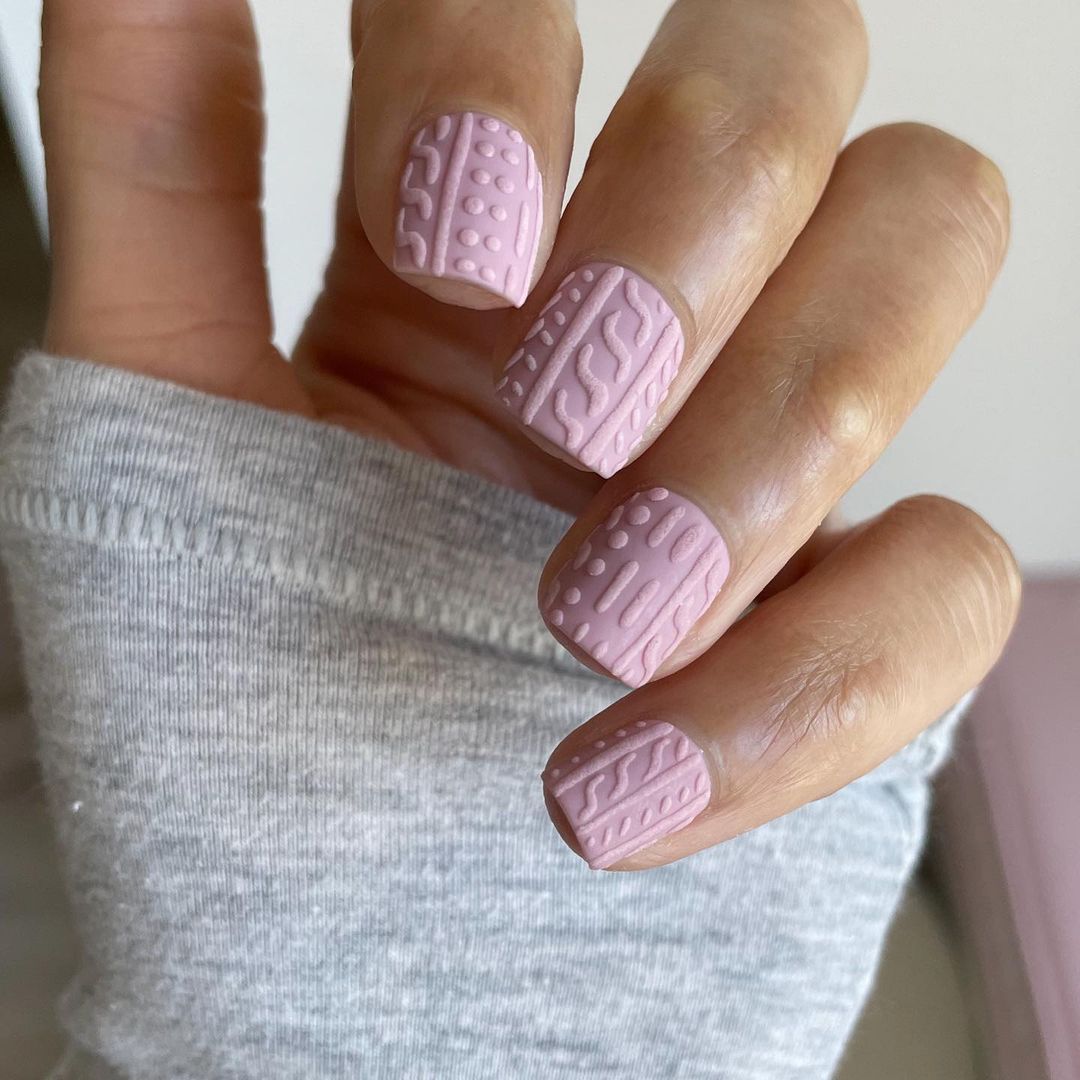 Light Pink Winter Nails