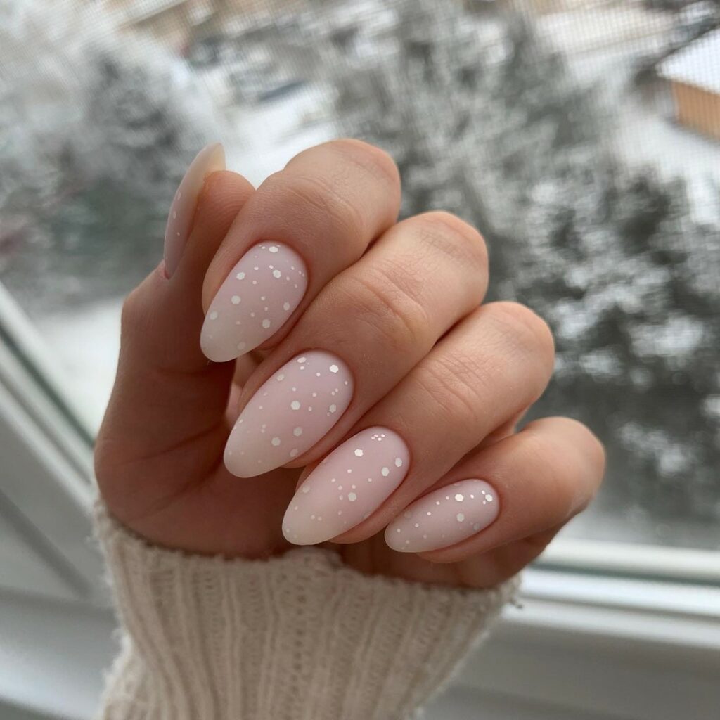 almond beige nails